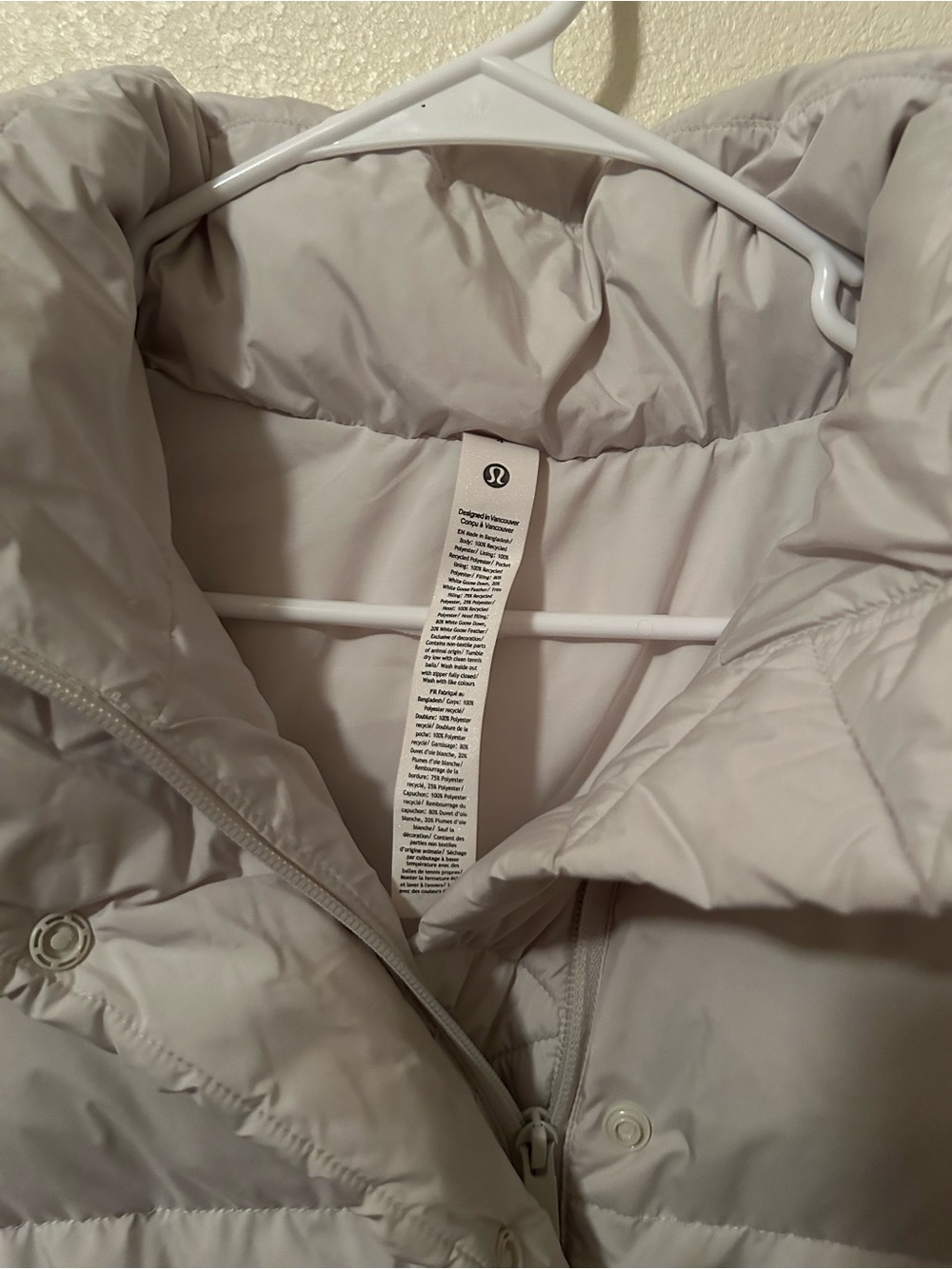 lululemon athletica Women's Light Gray Puffer Jacket
